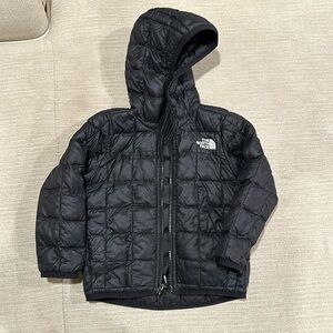 Black The North face toddler jacket